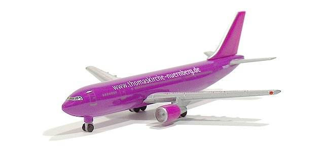 Thomaskirche Nuernberg Airbus A300-600