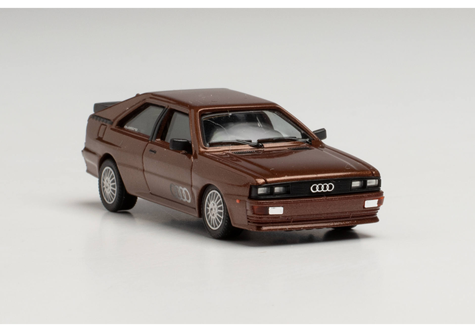 Audi quattro, saturnmetallic