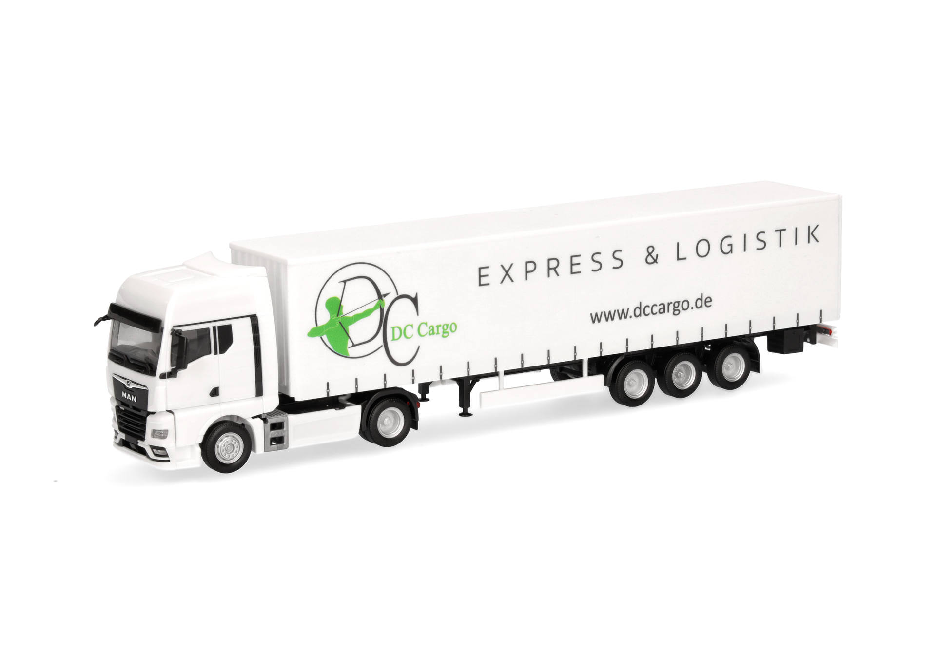 MAN TGX GX curtain canvas semitrailer "DC Cargo"