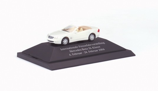 Mercedes-Benz SL-Class (2006) Special box