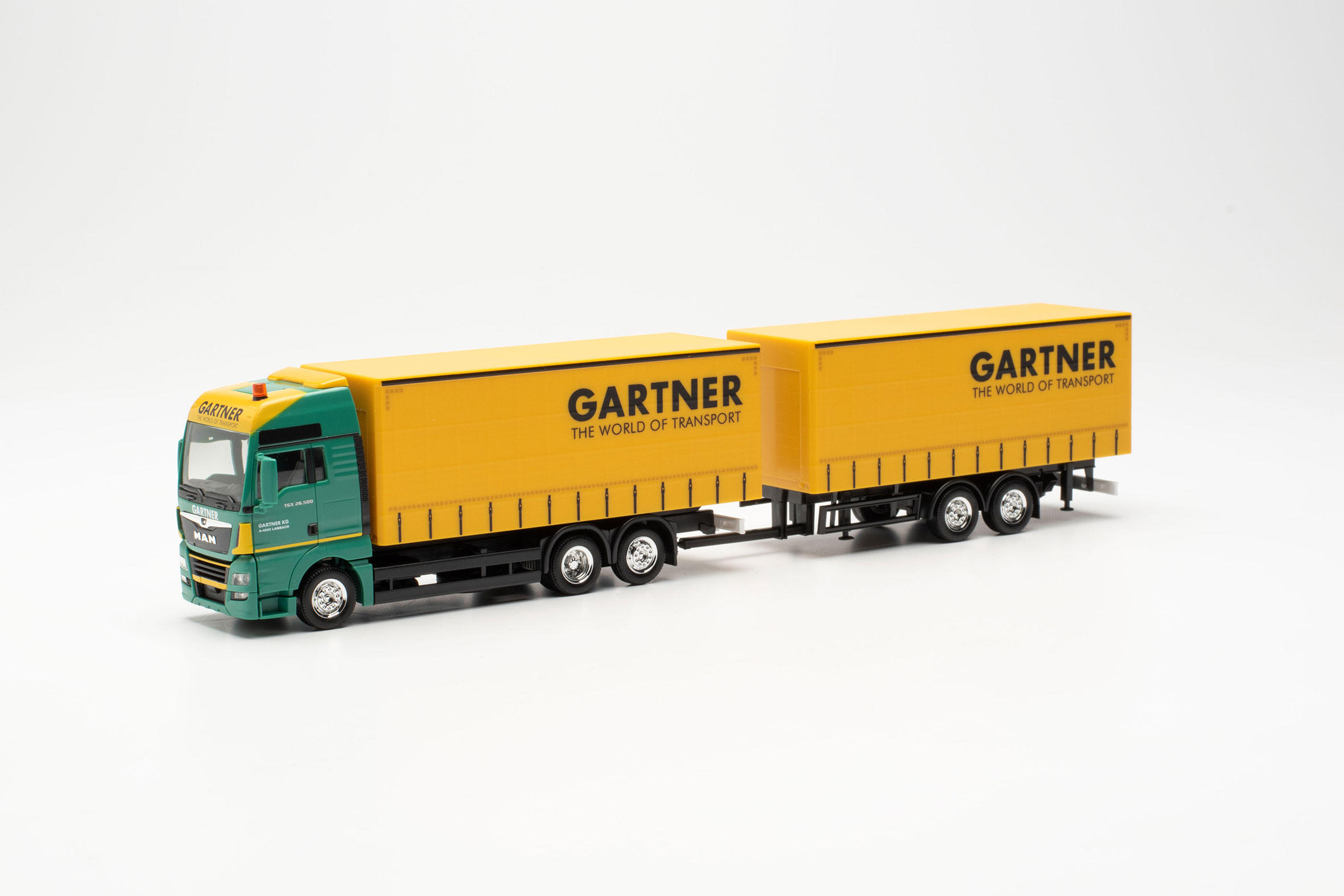 MAN TGX XXL curtain canvas trailer truck "Gartner KG" (Austria)