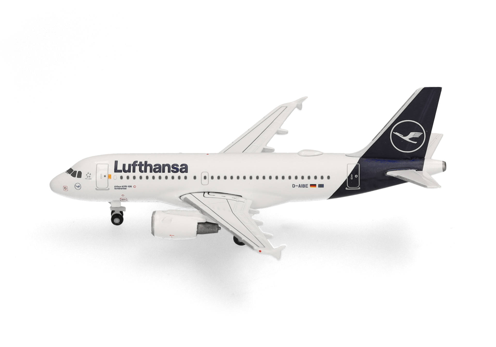 Lufthansa Airbus A319 - D-AIBE "Schönefeld"