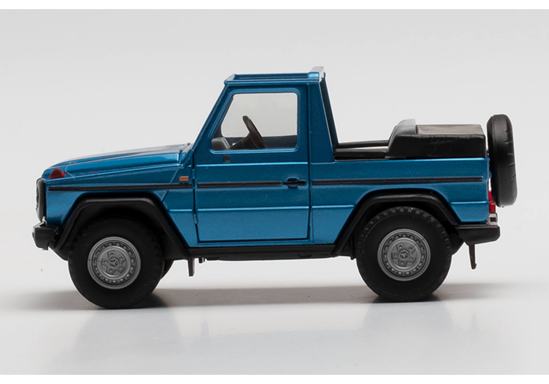 Mercedes-Benz G-Modell Cabrio, hellblau metallic