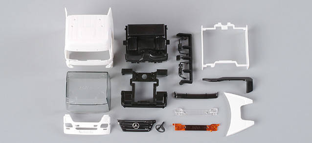 Mercedes-Benz Actros LH '02 driver's cabin with side skirting (incl. rear-view mirror) grill comes separatelyContent: 2 pcs.