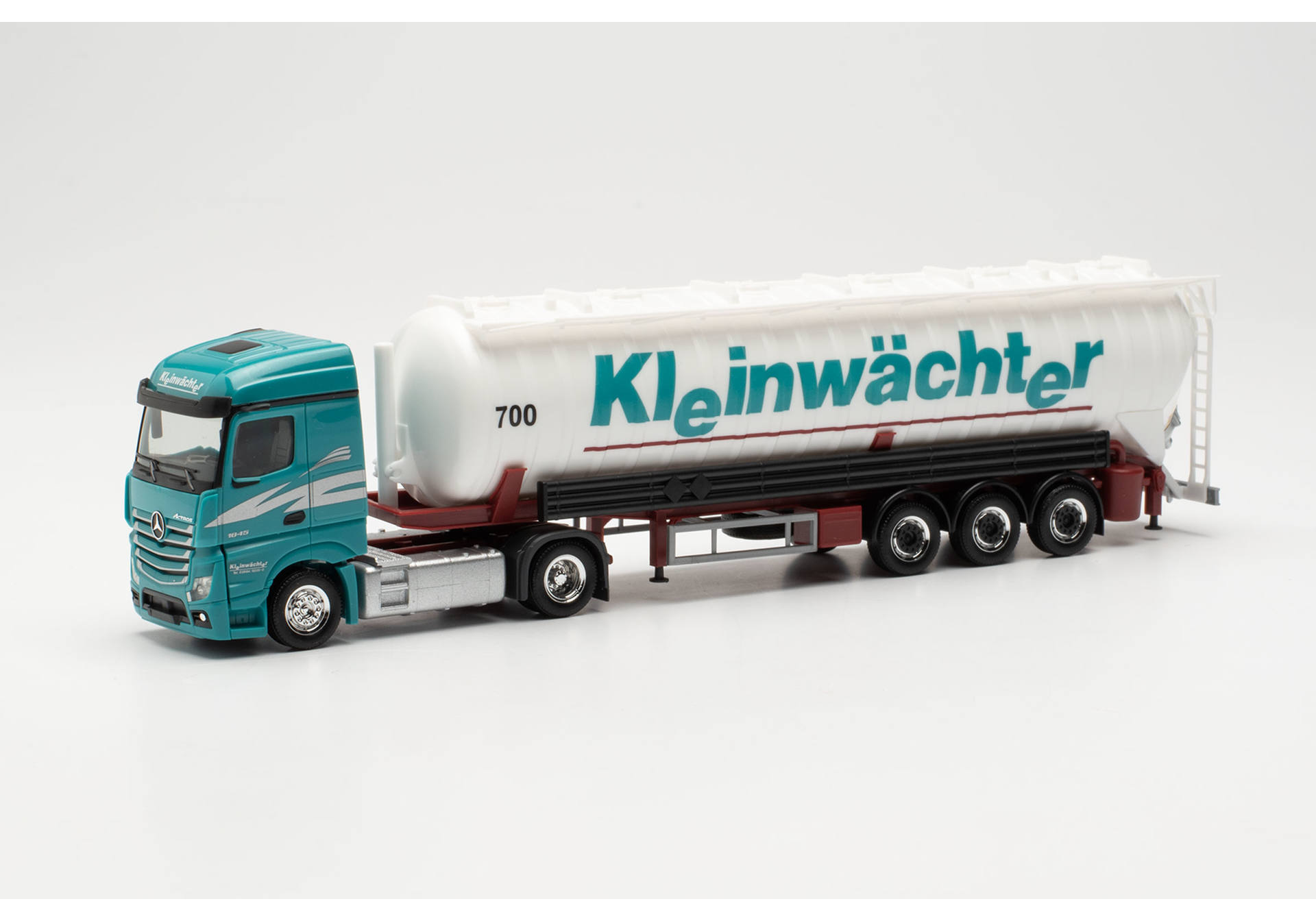 Mercedes-Benz Actros `18 Streamspace Saugsilo-Sattelzug „Kleinwächter“ (Nordrhein-Westfalen/Hallenberg)