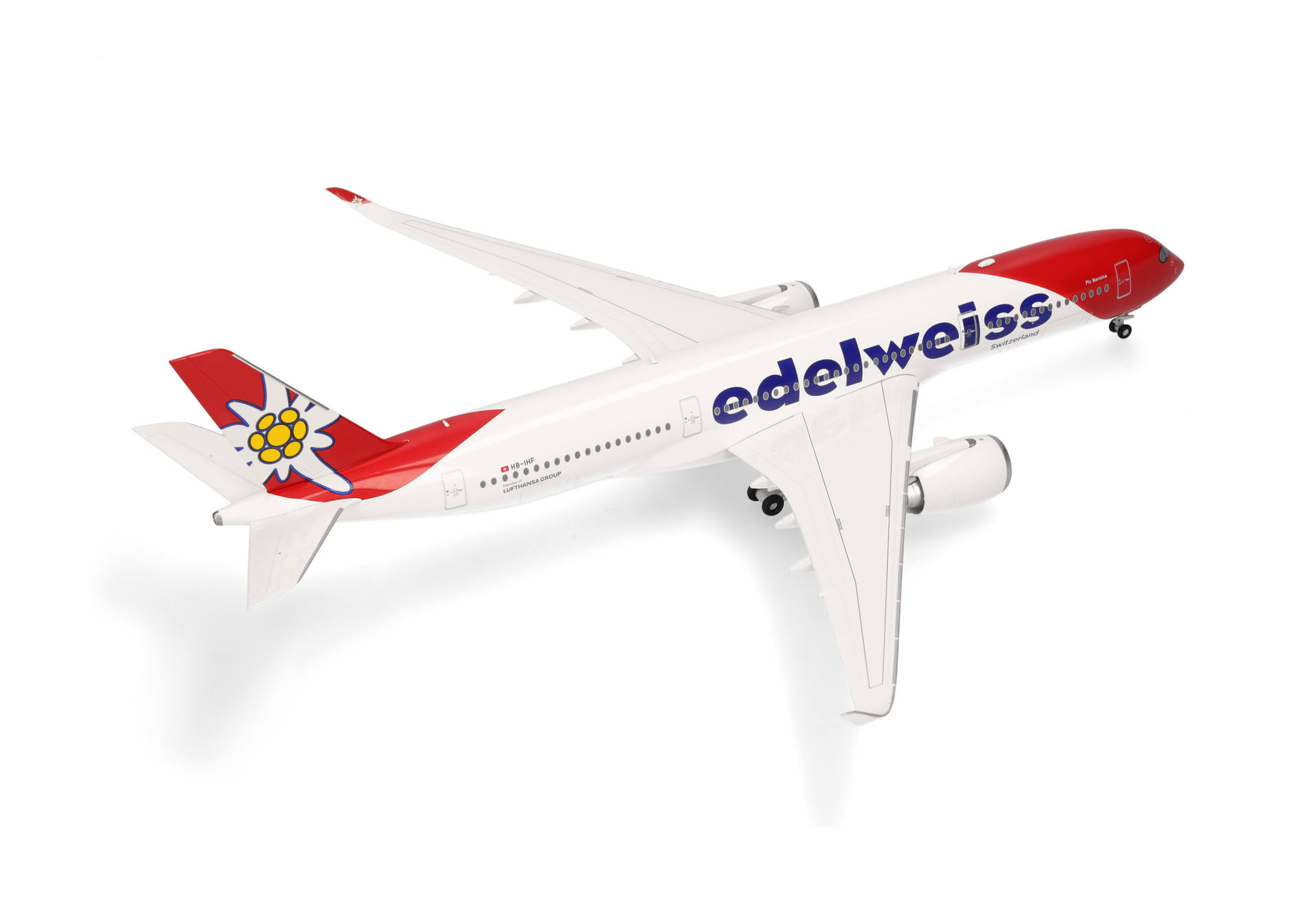 Edelweiss Air Airbus A350-900  HB-IHF Piz Bernina