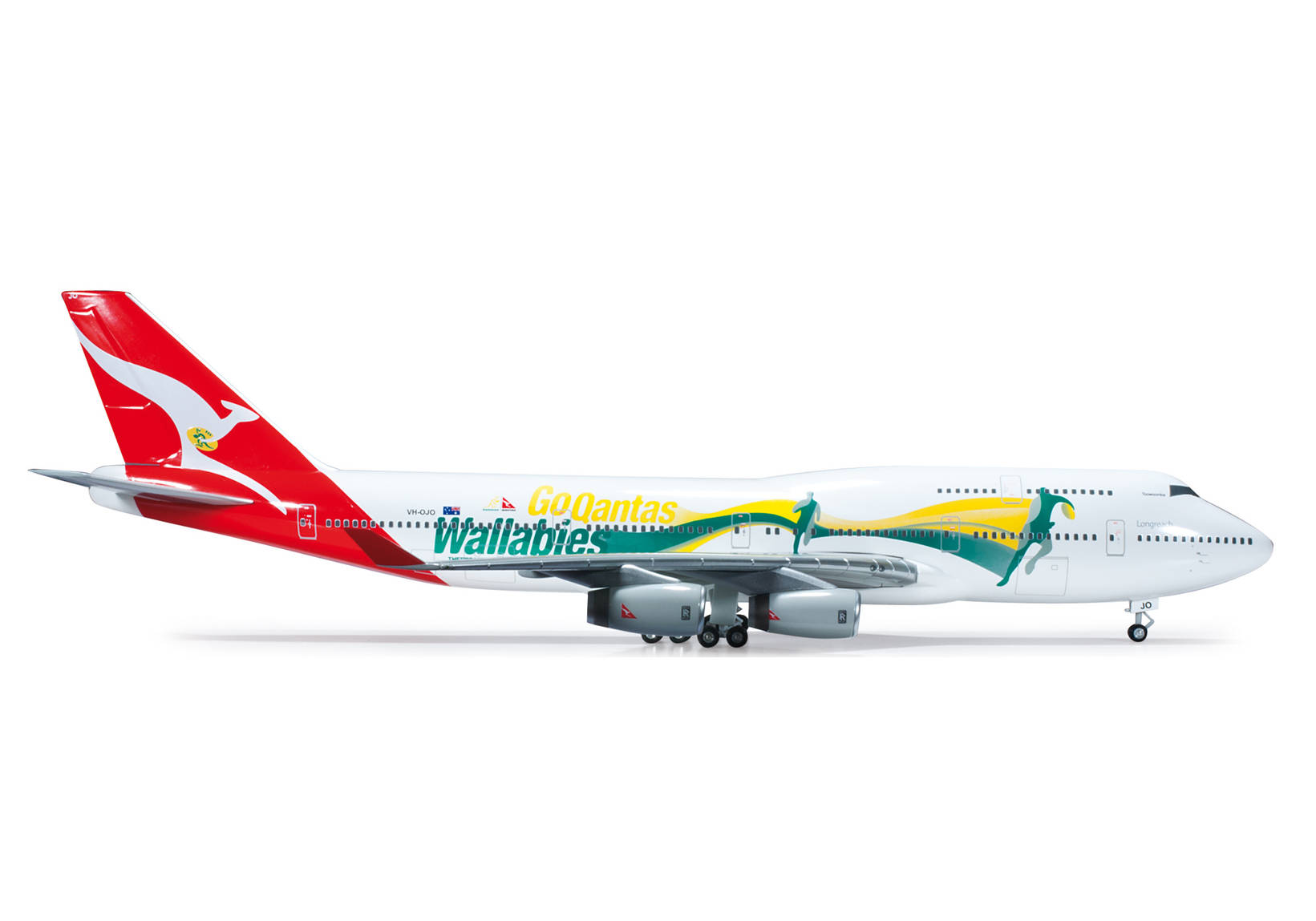 Qantas Boeing 747-400 "Go Wallabies"