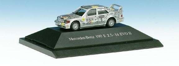 Mercedes-Benz 190 e Evolution II graduate