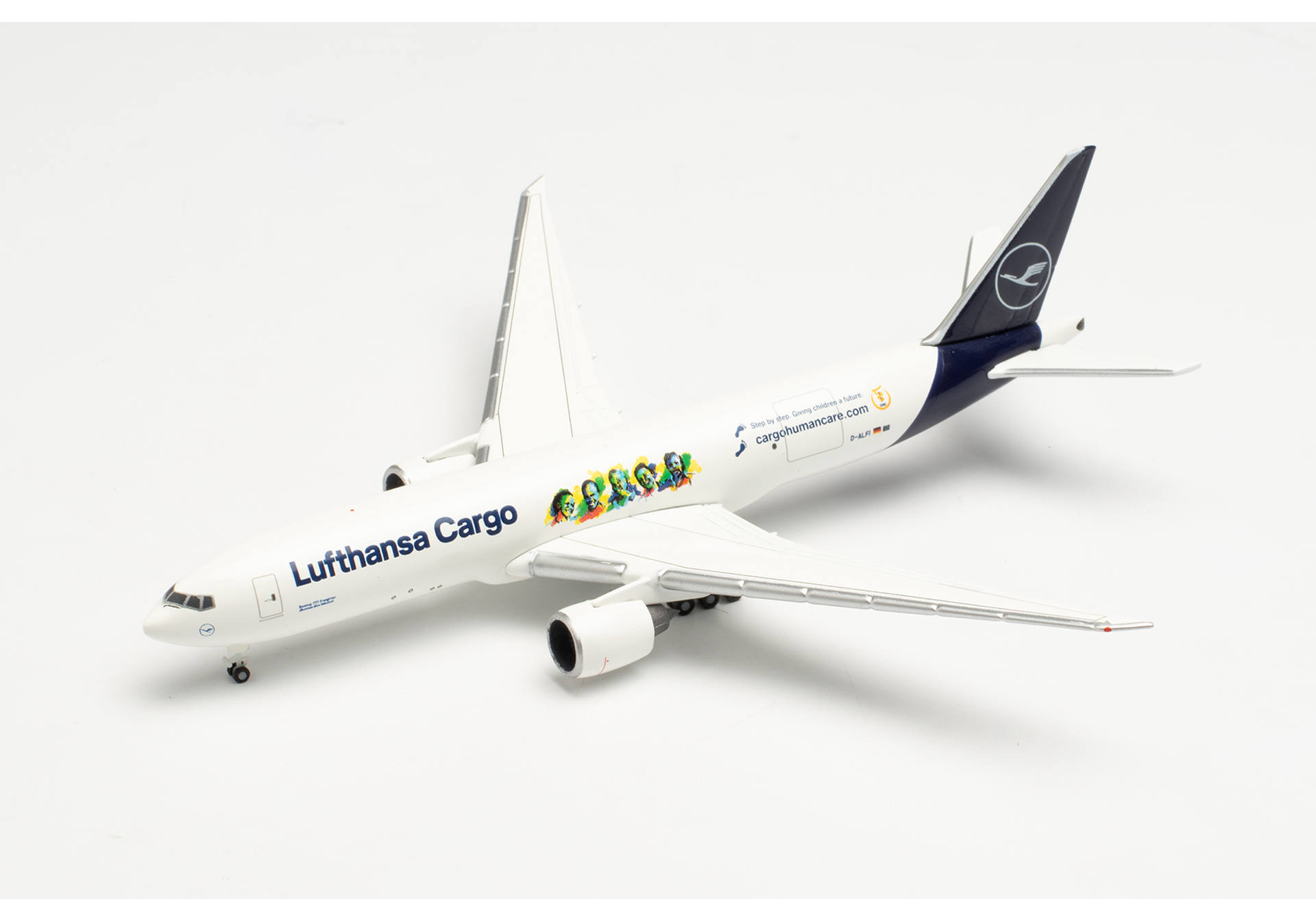 Lufthansa Cargo Boeing 777F “Cargo Human Care“ – D-ALFI “Buenos Días México”