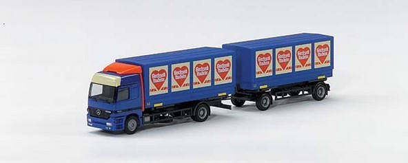Mercedes-Benz Actros L change plane hanger train