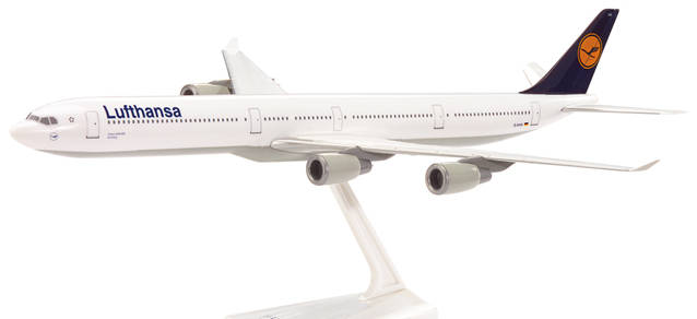 Herpa Lufthansa Airbus A340-600. This item comes / came in Wooster branded  packaging. 606943