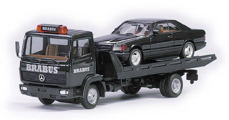 Mercedes-Benz 814 car transporter with Mercedes 560 sec 2A