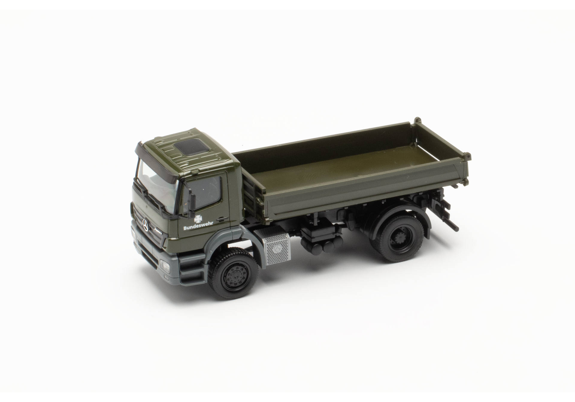 Mercedes-Benz Axor 3-Seitenkipper "Bundeswehr"