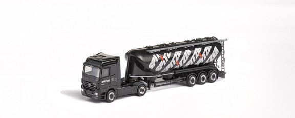 Mercedes-Benz Actros LH '02 (V8) uddersilo saddle train
