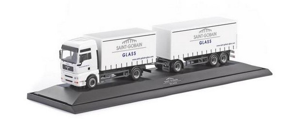 Man TGA Curtain Planoa Hanger Train