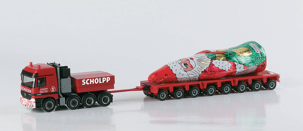 Mercedes-Benz Actros Titan lowboy flatbed trailer with load "Scholpp"