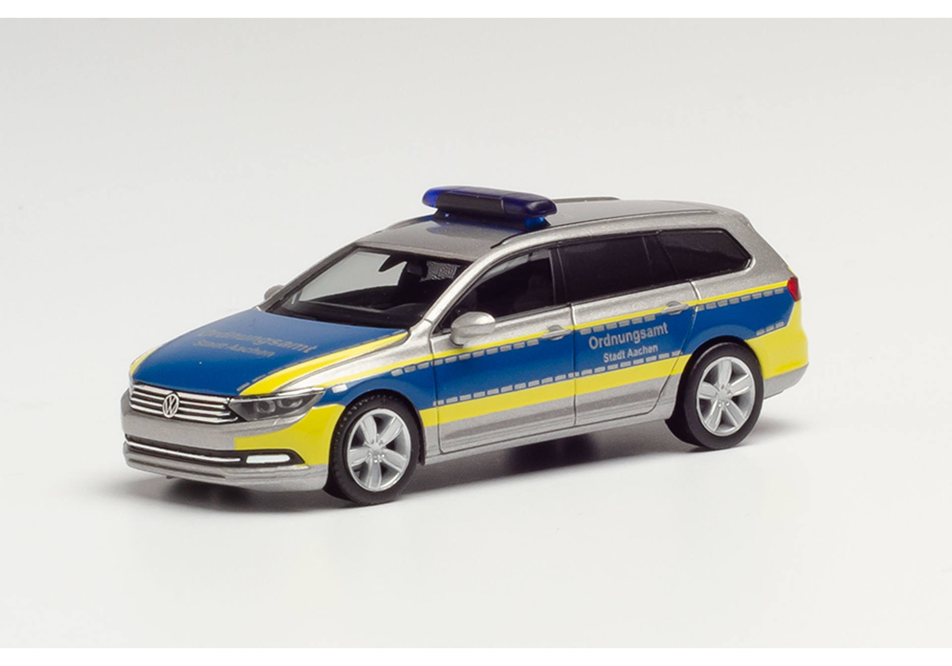 VW Passat Variant "Ordnungsamt Aachen"