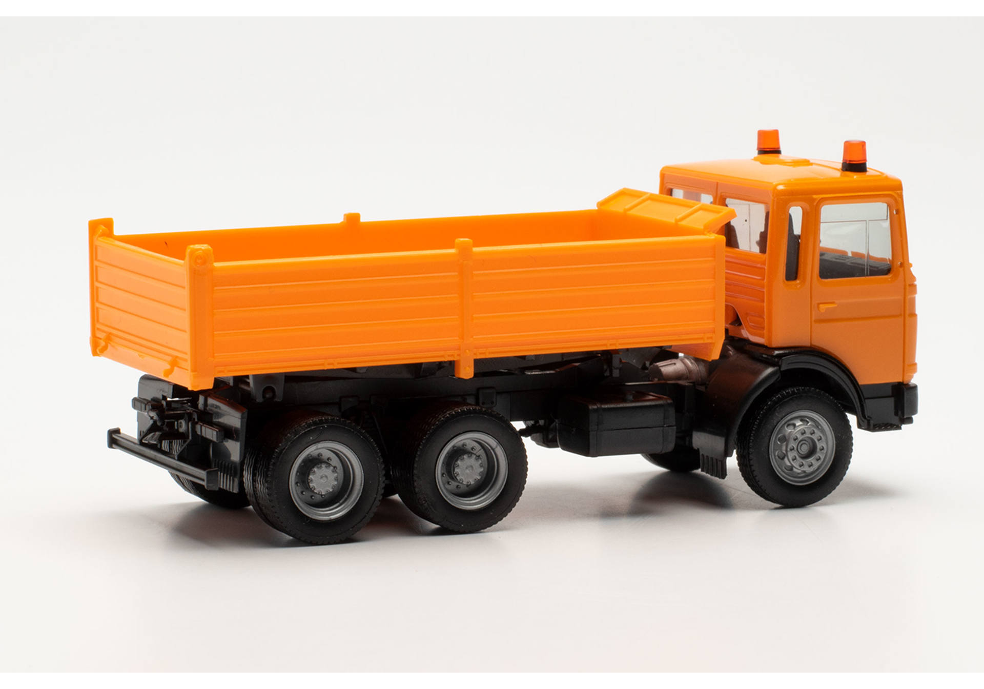 MAN Construction tipper "municipal"