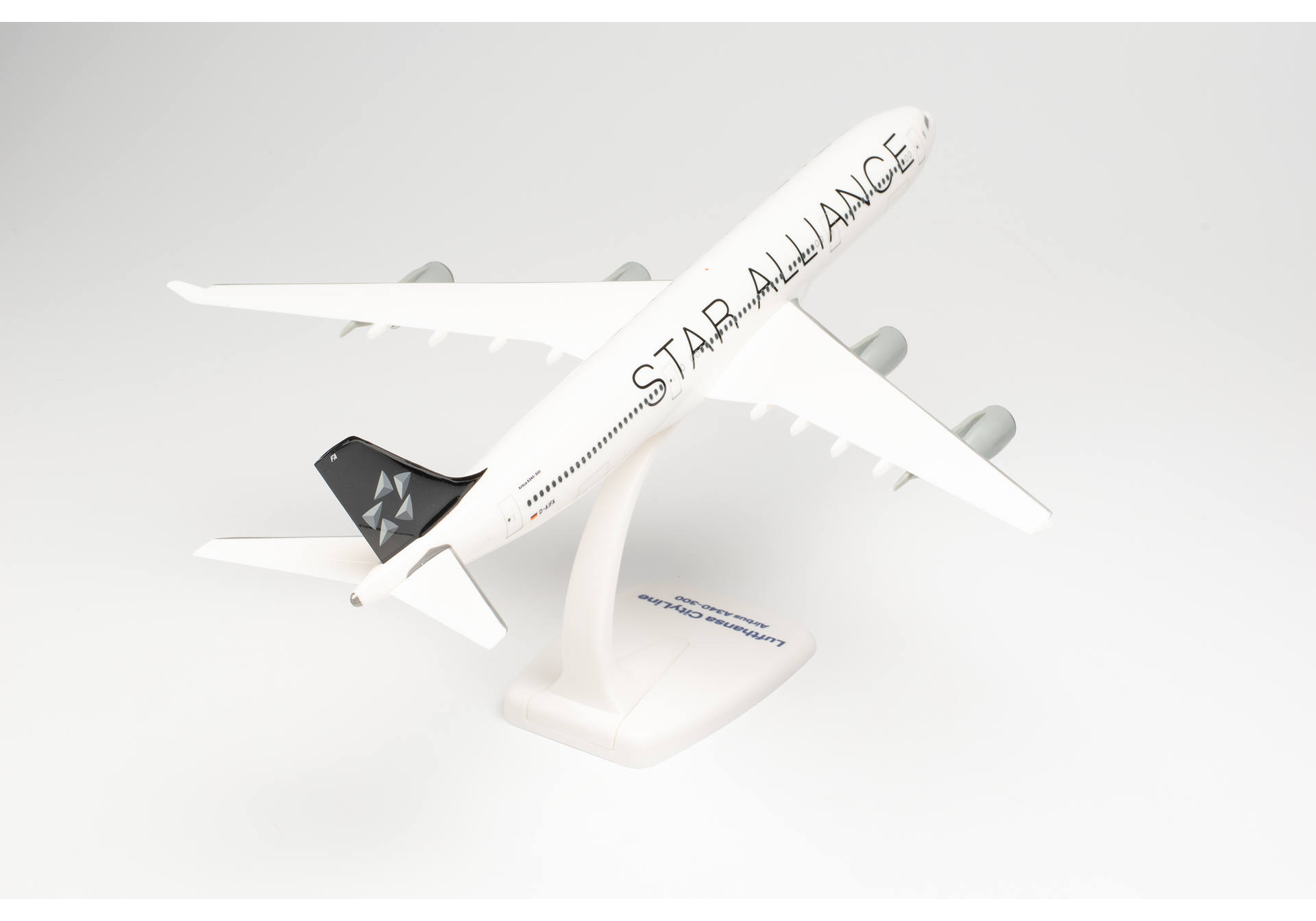 CityLine Airbus A340-300 “Star Alliance” – D-AIFA