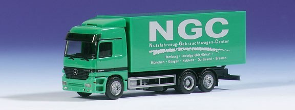 Mercedes-Benz Actros case truck 3A