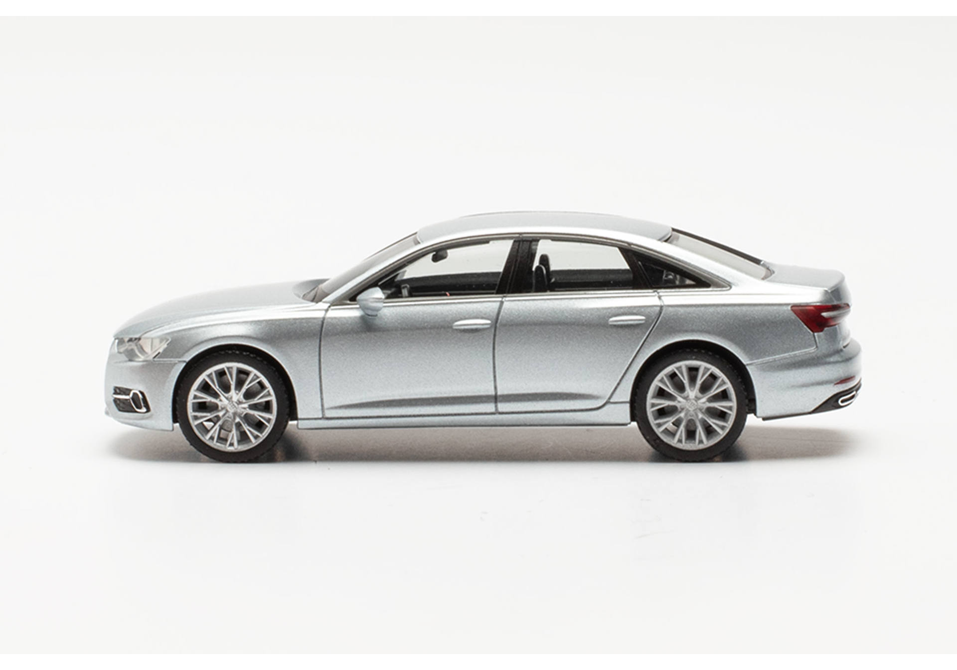 Audi A6 Limousine, florettsilber metallic