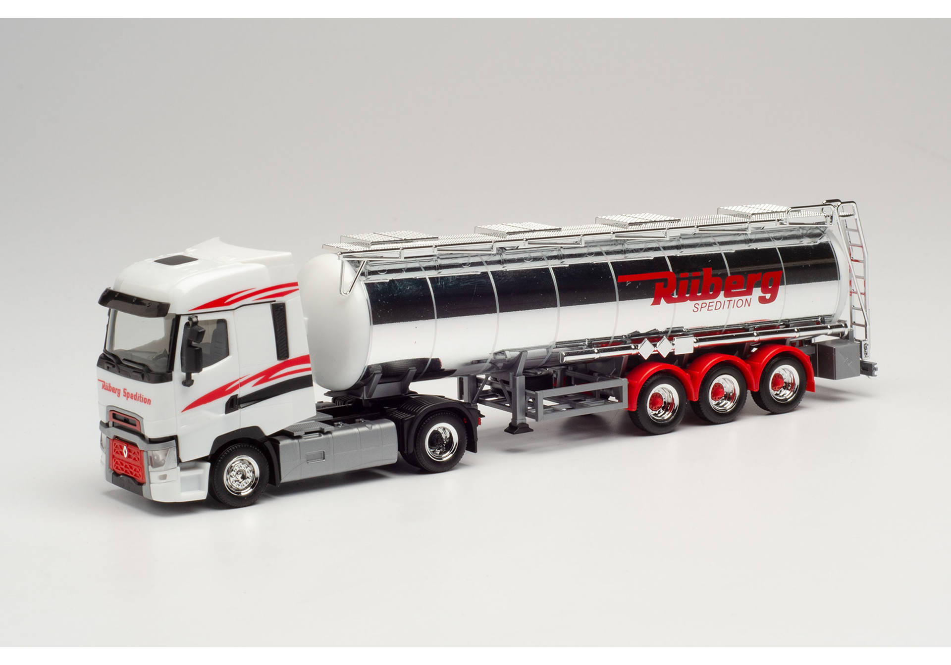 Renault T chemical chromium tank semitrailer „Rüberg“