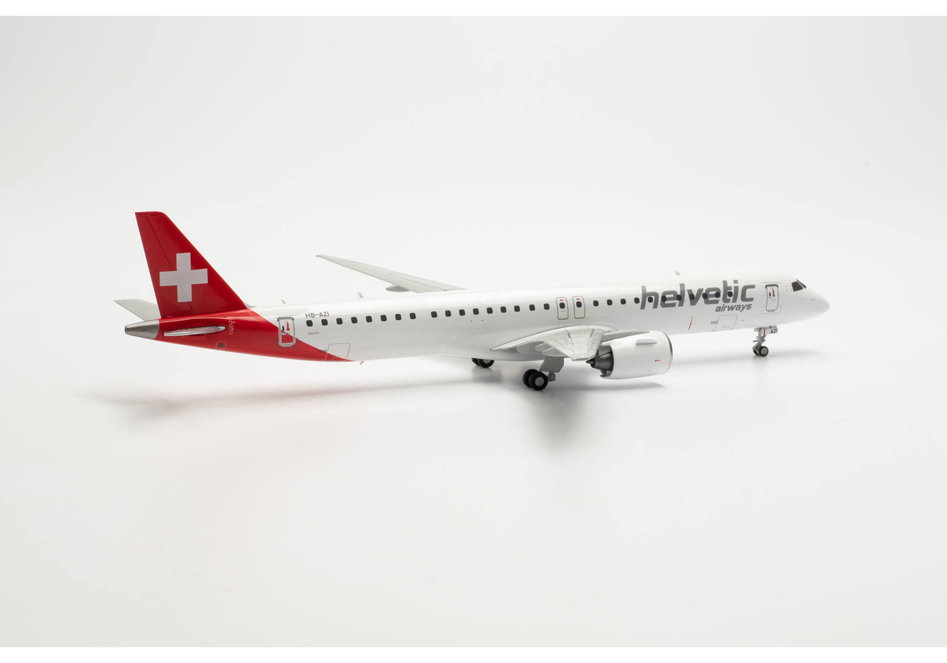 Helvetic Airways Embraer E195-E2 – HB-AZI