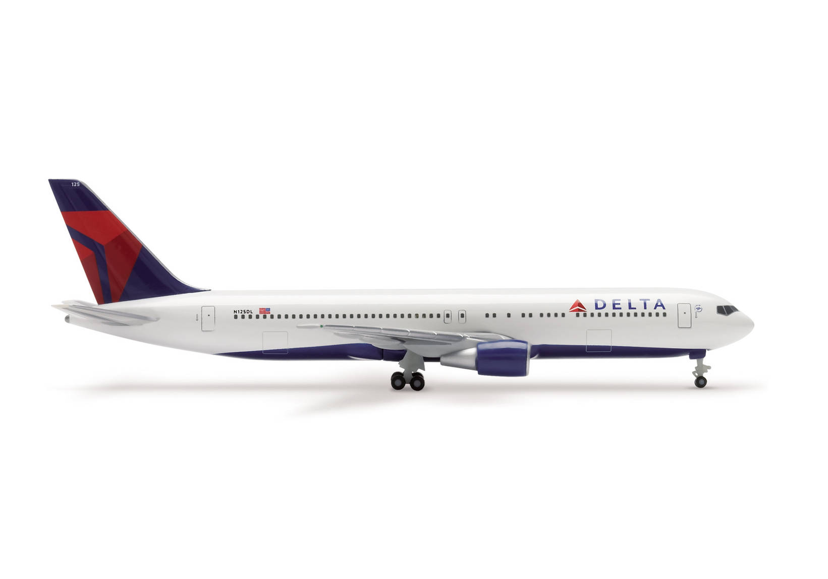 Delta Air Lines Boeing 767-300 (2007 colors)