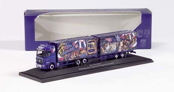 Mercedes-Benz Actros LH '02 Case hanger train special box