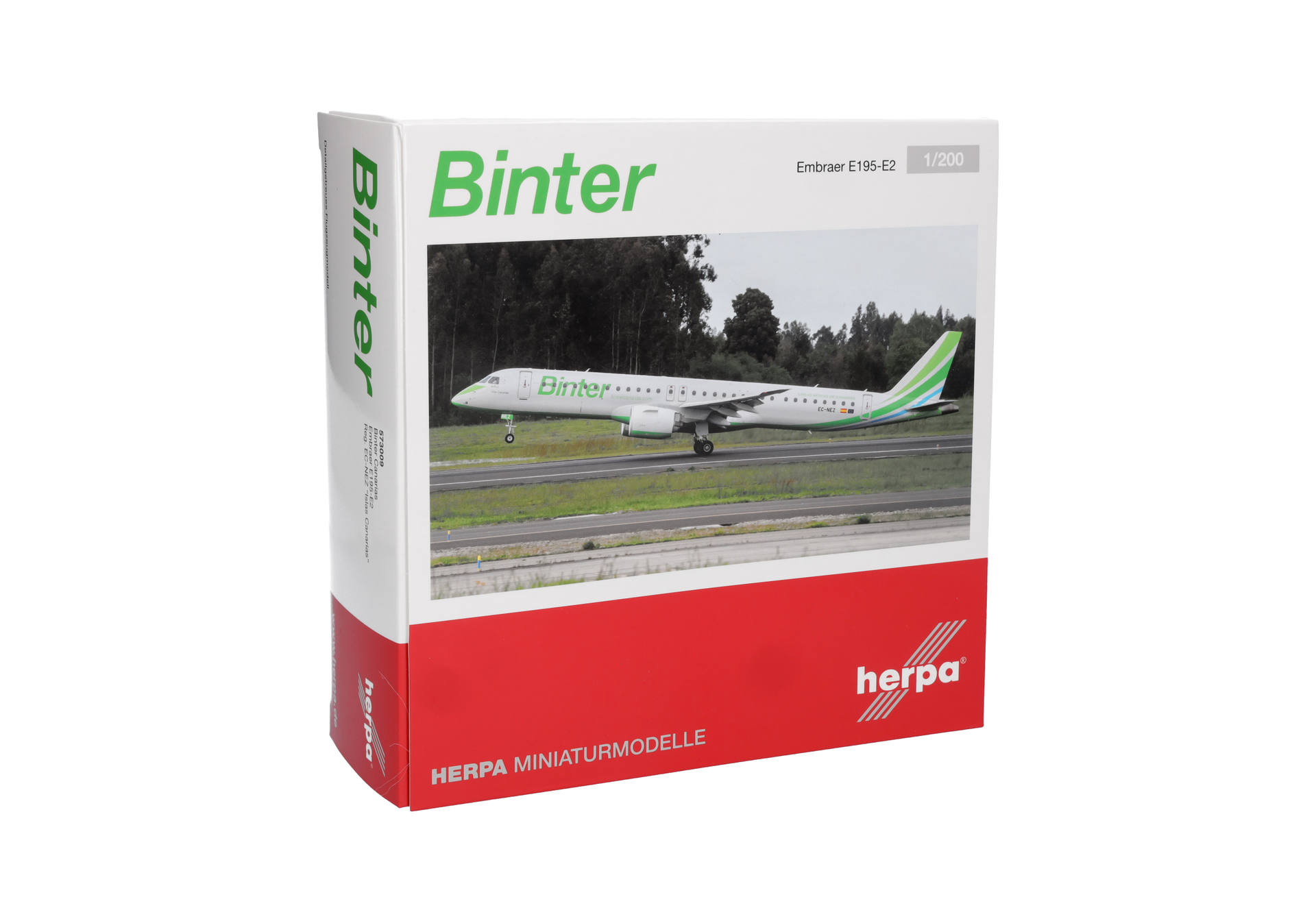 Binter Canarias Embraer E195-E2 - “Islas Canarias” - EC-NEZ 