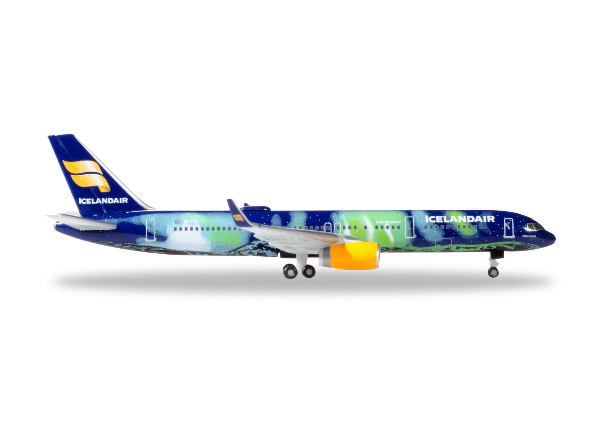 airplane, Icelandair, passenger-plane, blue-green livery, engine nacelle yellow