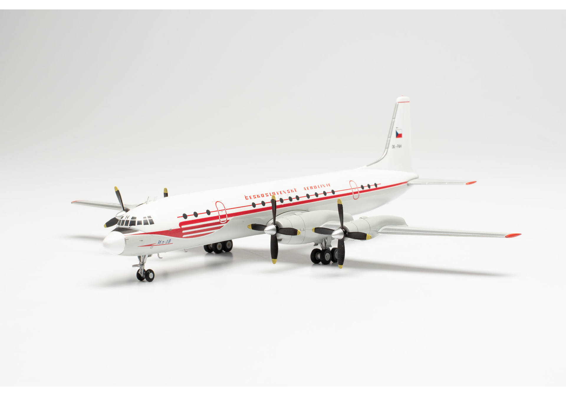 CSA Czechoslovak Airlines Ilyushin IL-18 – OK-PAH