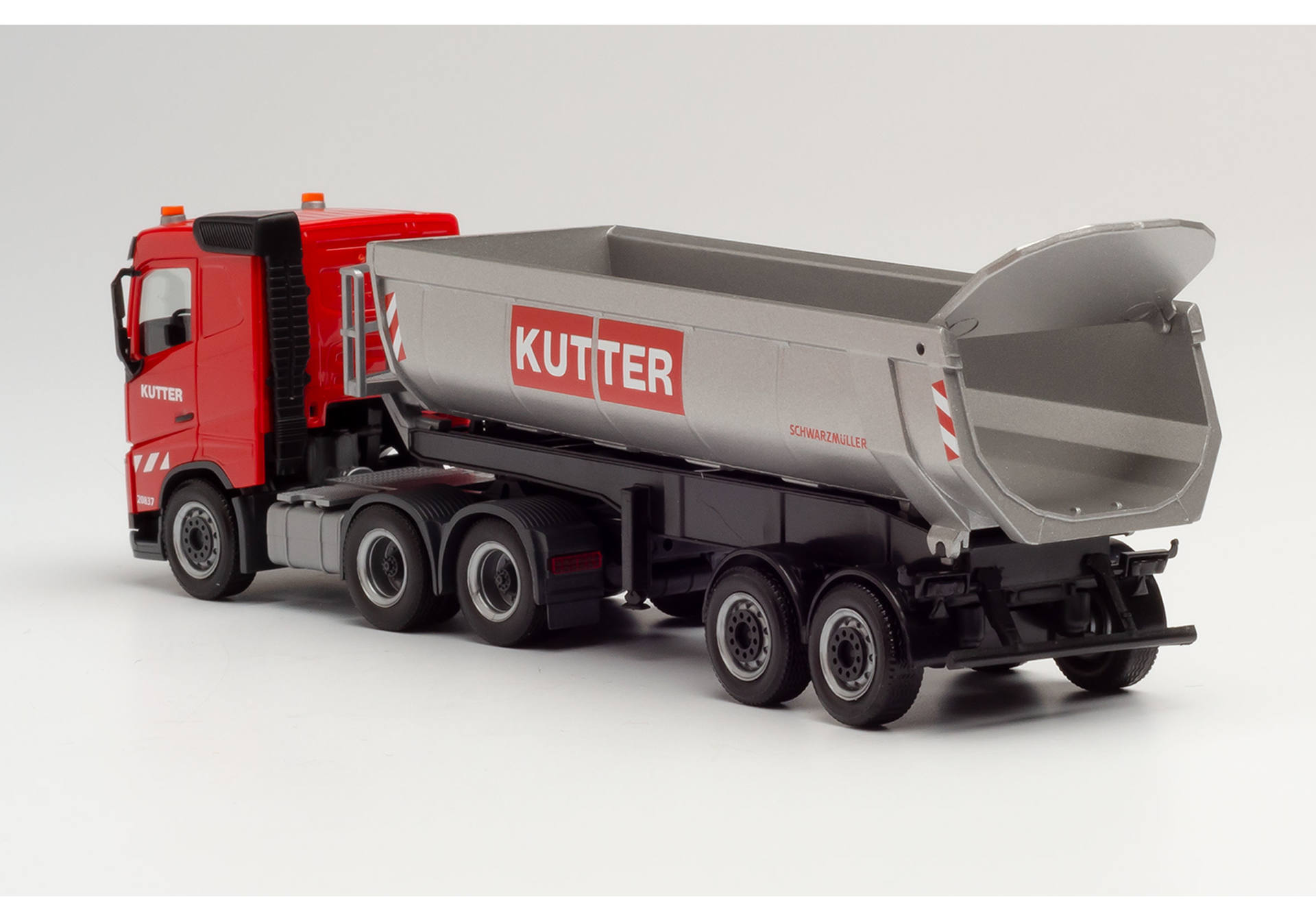 Volvo FH FD 6x4 Thermomulden-Sattelzug "Kutter"