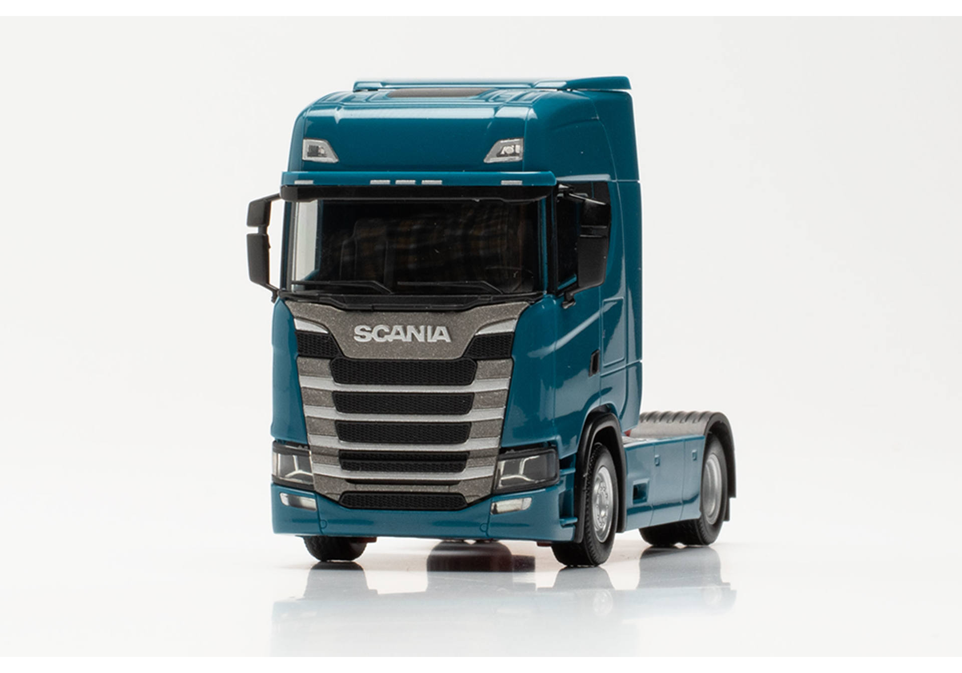 Scania CS 20 HD tractor, blue