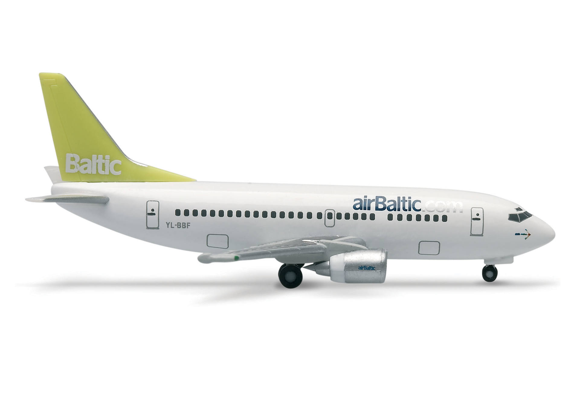 Air Baltic Boeing 737-500