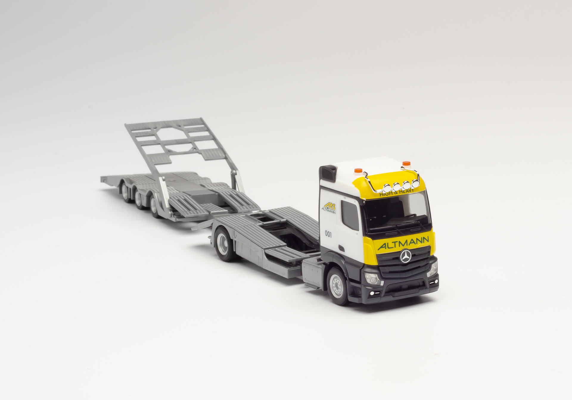 Mercedes-Benz Actros Streamspace LKW-Transporter-Hängerzug "ARS"