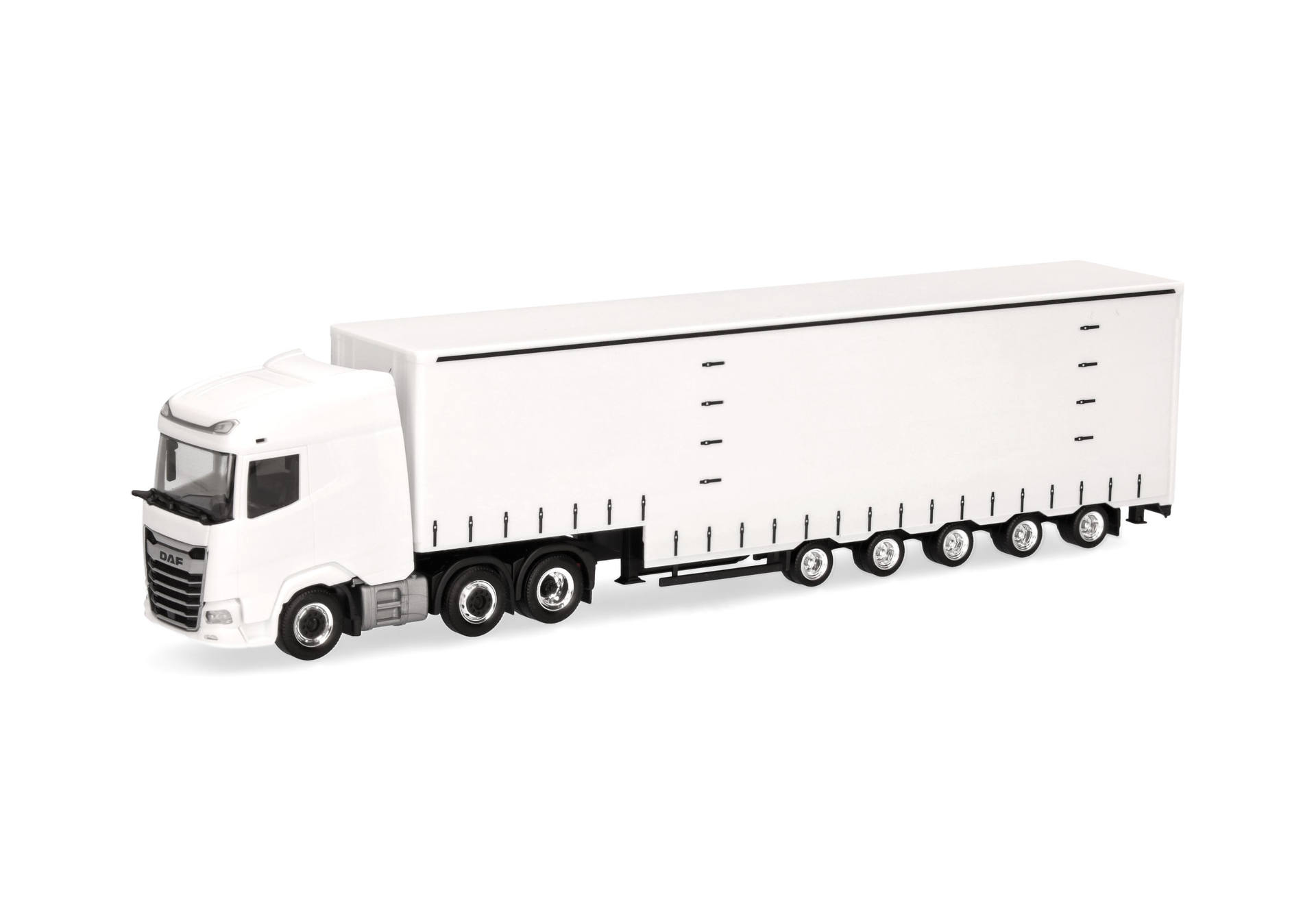 DAF XG jumbo curtain canvas semitrailer truck