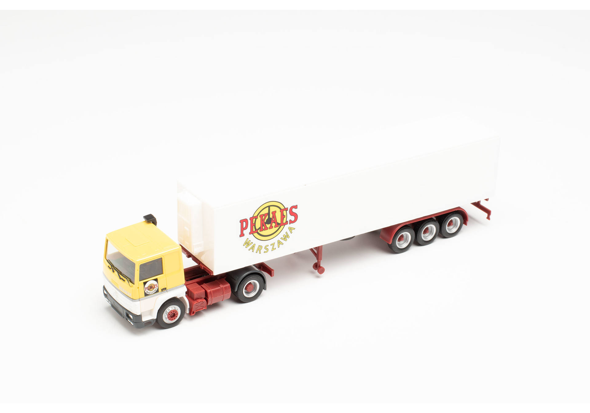 Renault R 360 refrigerated box semitrailer „PEKAES“