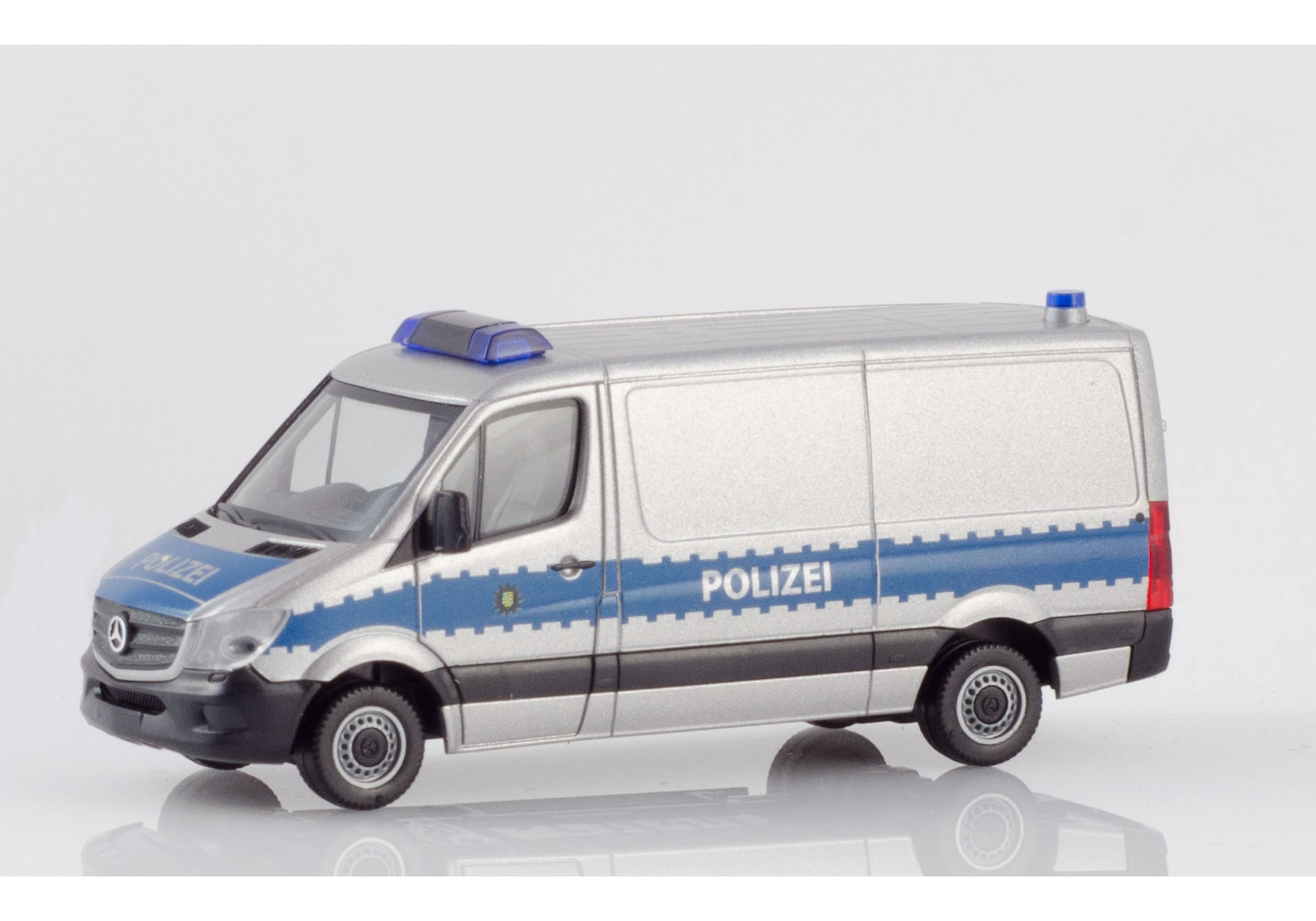 Mercedes-Benz Sprinter box flad Roof "Police Department saxony"