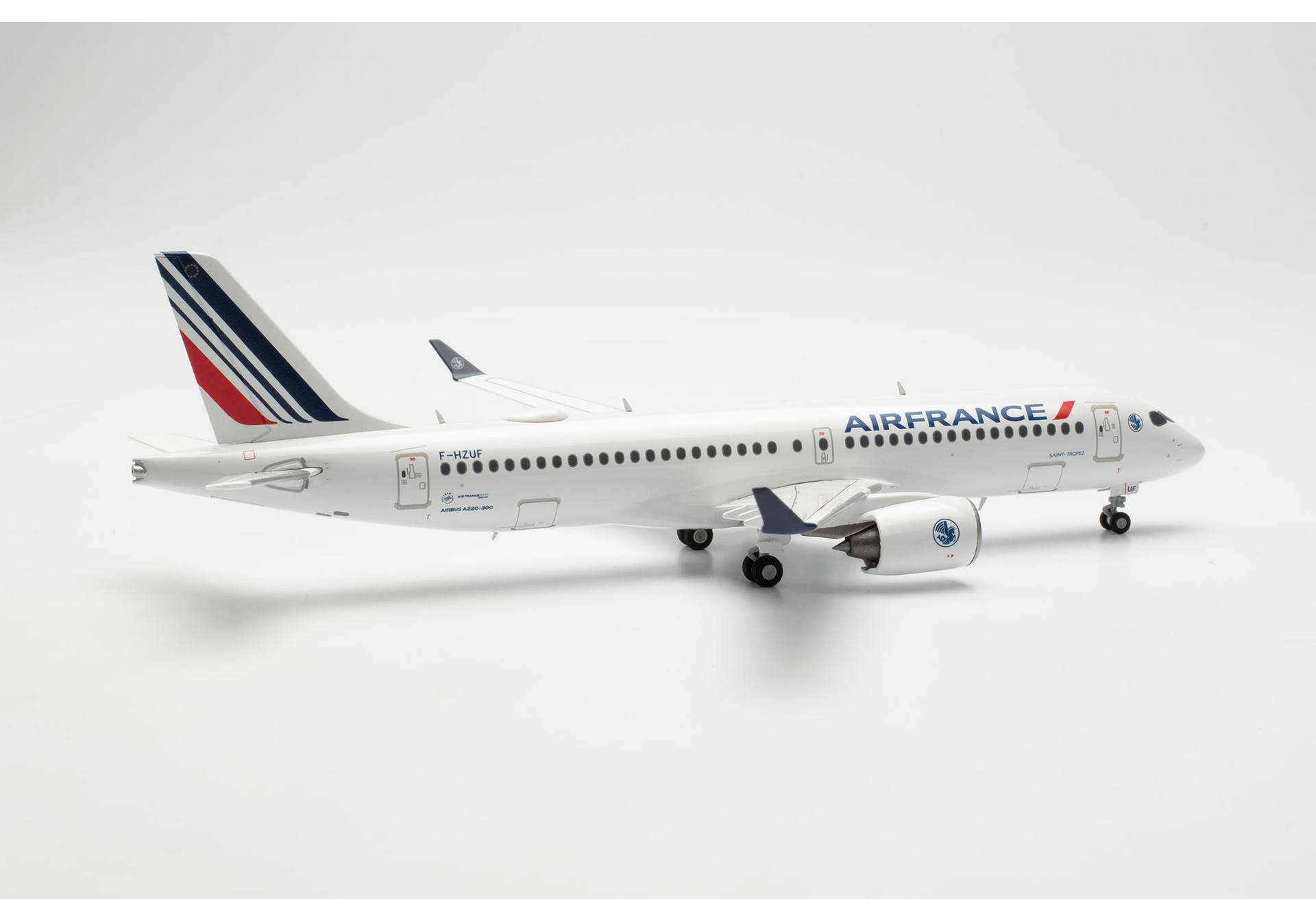 Air France Airbus A220-300 – F-HZUF “Saint-Tropez”