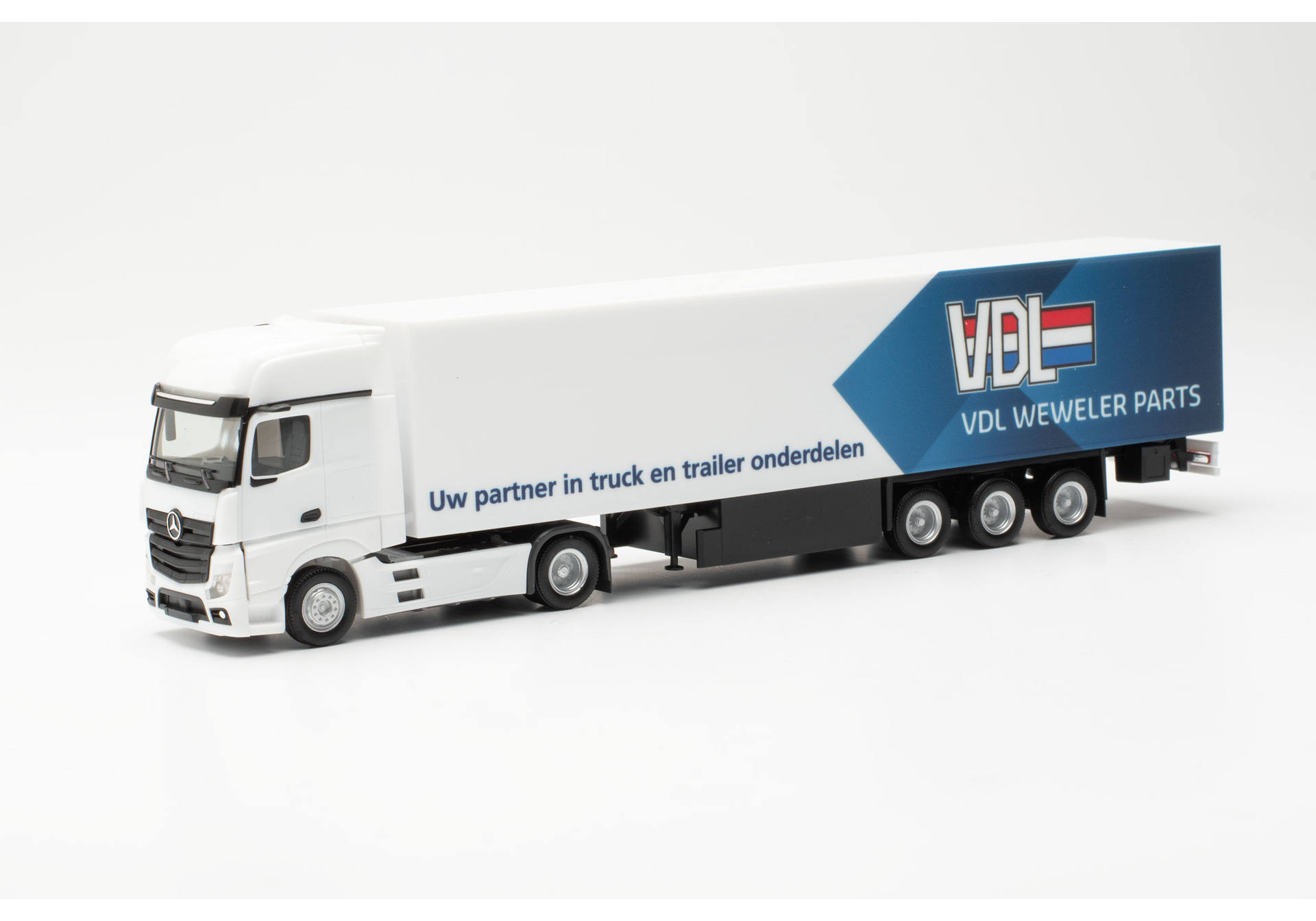 Mercedes-Benz Actros 18 Gigaspcae box semitrailer "VDL Weweler Parts" (Express)