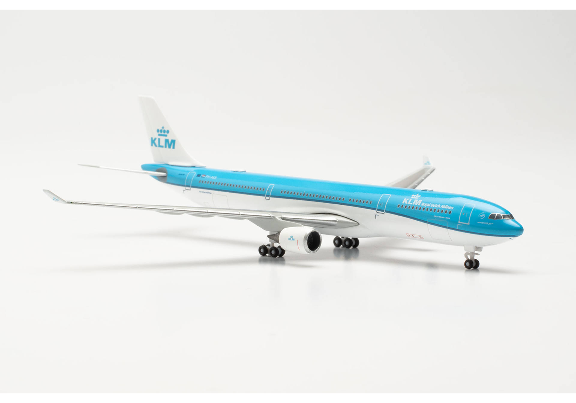 KLM Airbus A330-300 – PH-AKB "Piazza Navona - Roma"