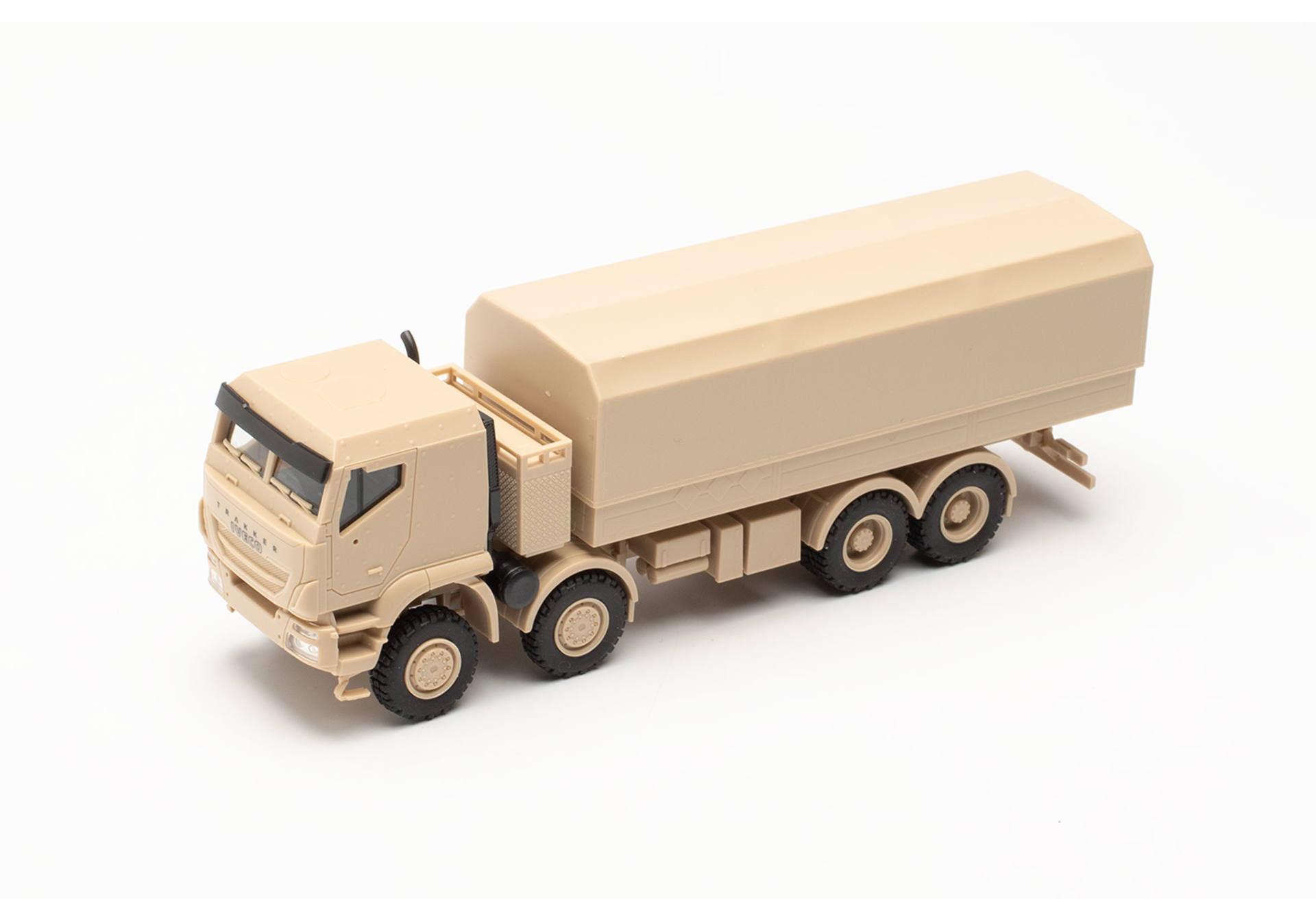 Iveco Trakker 8x8 geschützt Pritschen-LKW sandbeige