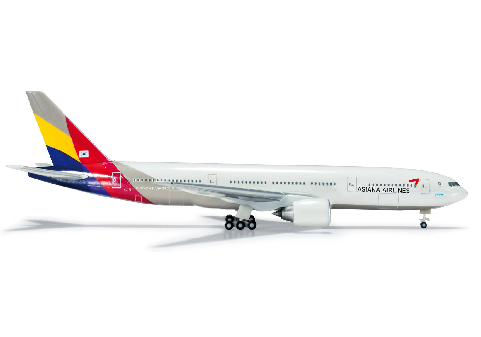 Asiana Airlines Boeing 777-200