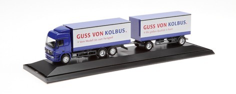 Mercedes-Benz Actros L 02 case trailer train