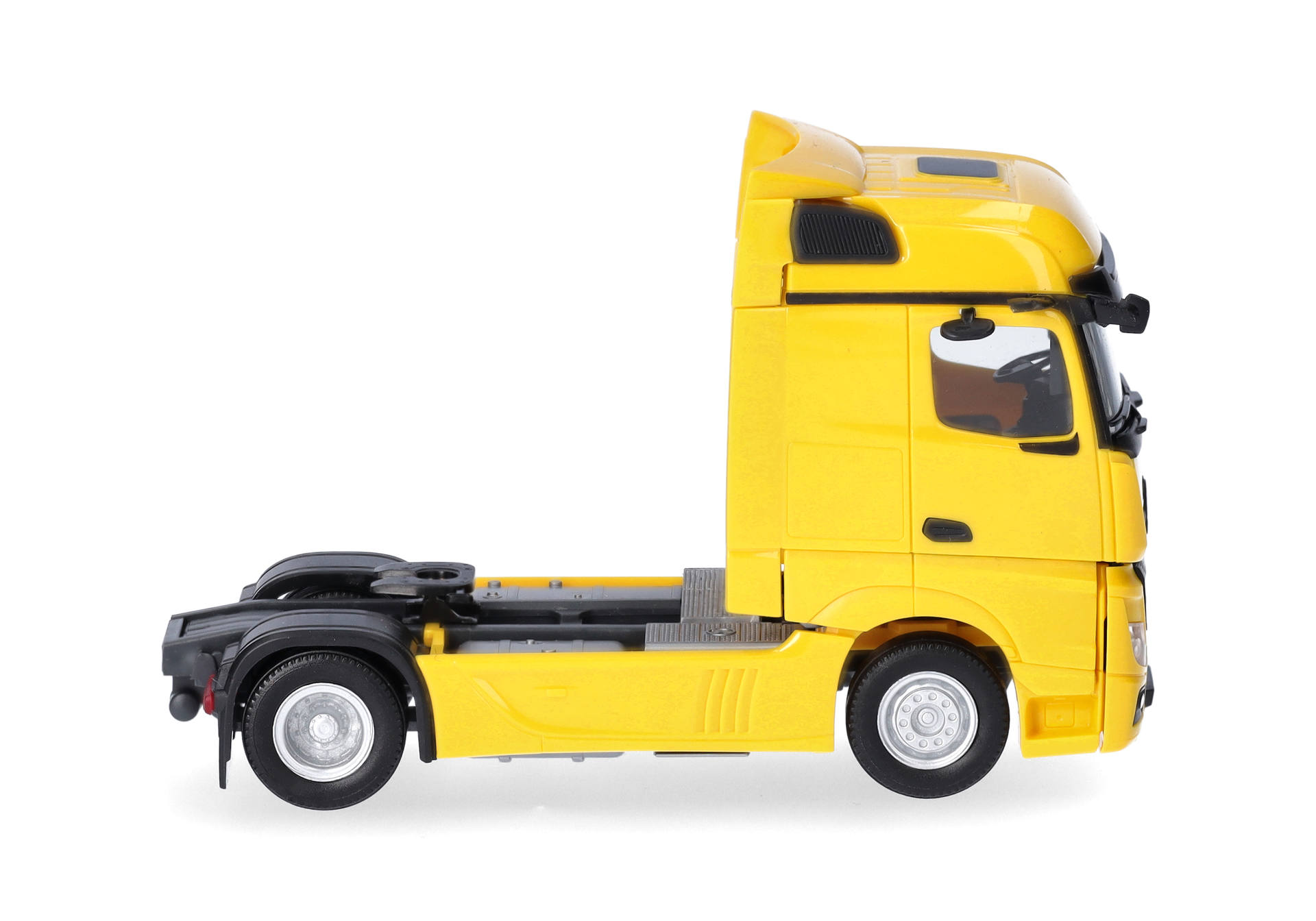 Mercedes-Benz Actros `18 Bigspace tractor, rapeseed yellow