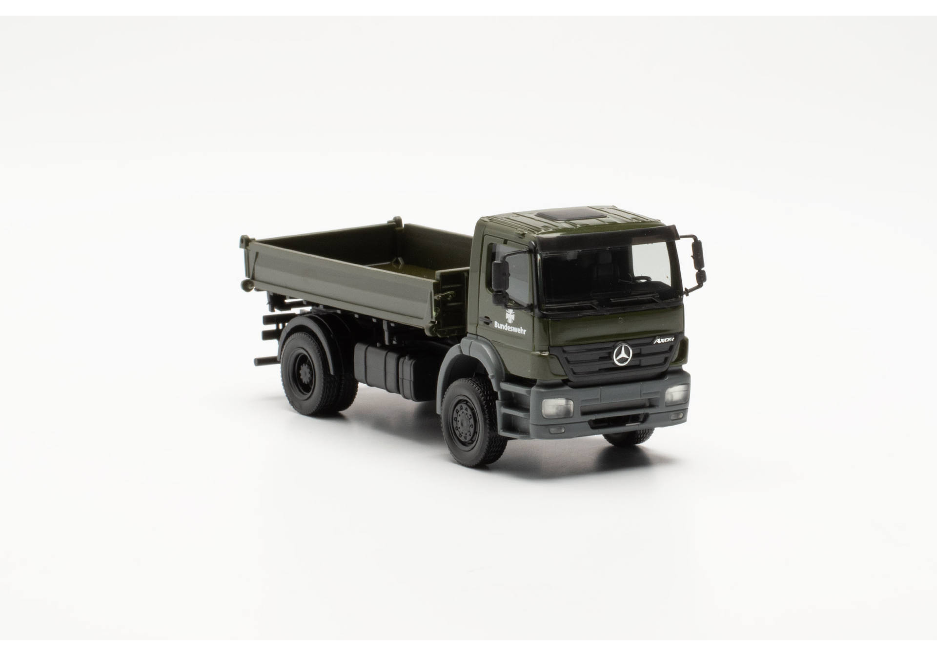 Mercedes-Benz Axor 3-Seitenkipper "Bundeswehr"