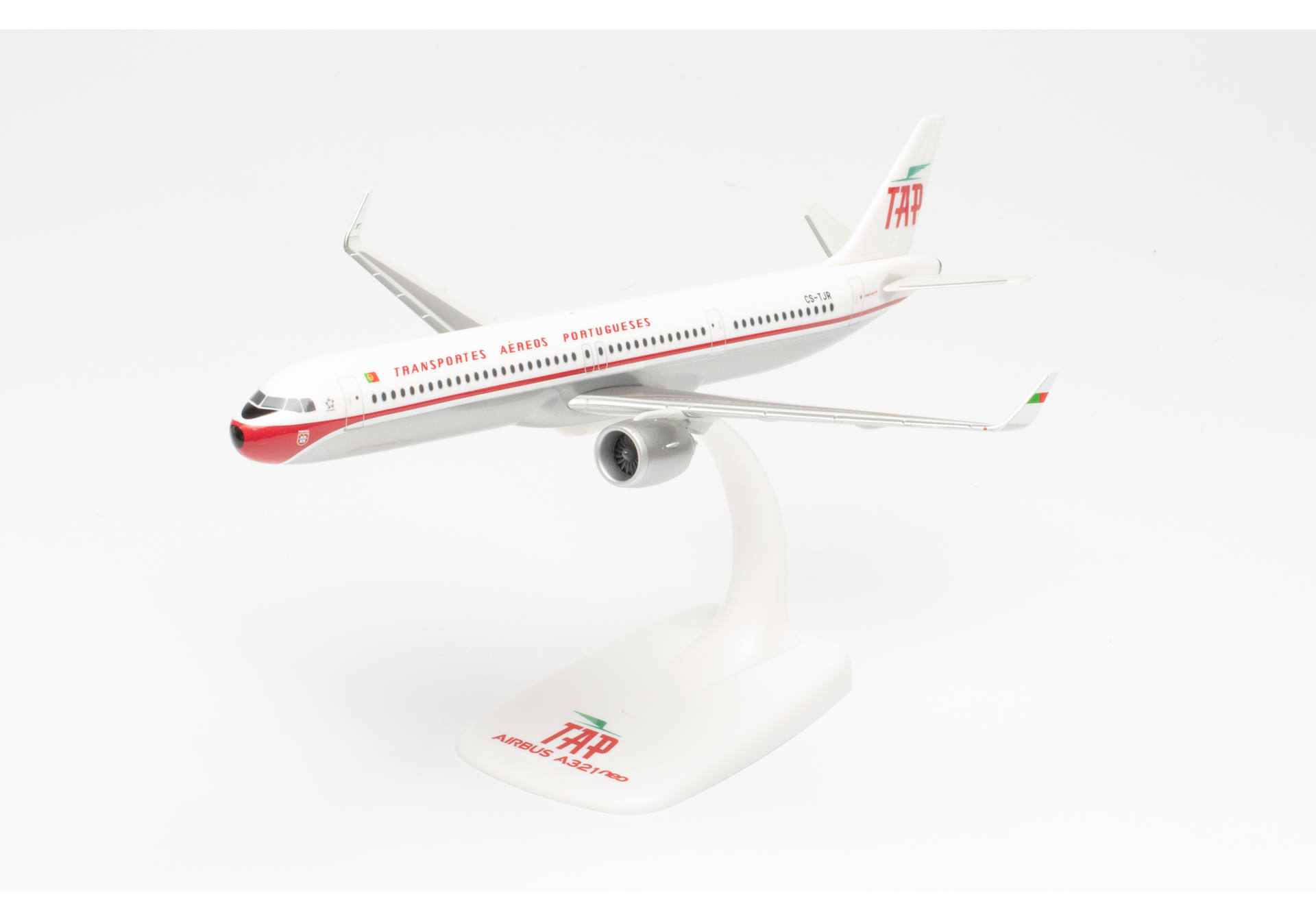 TAP Air Portugal Airbus A321neo - Retro 75th anniversary colors – CS-TJR