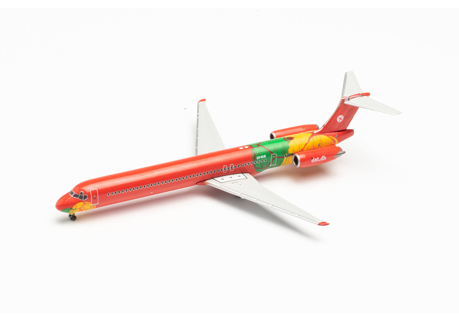 DAT McDonnell Douglas MD-83– OY-RUE