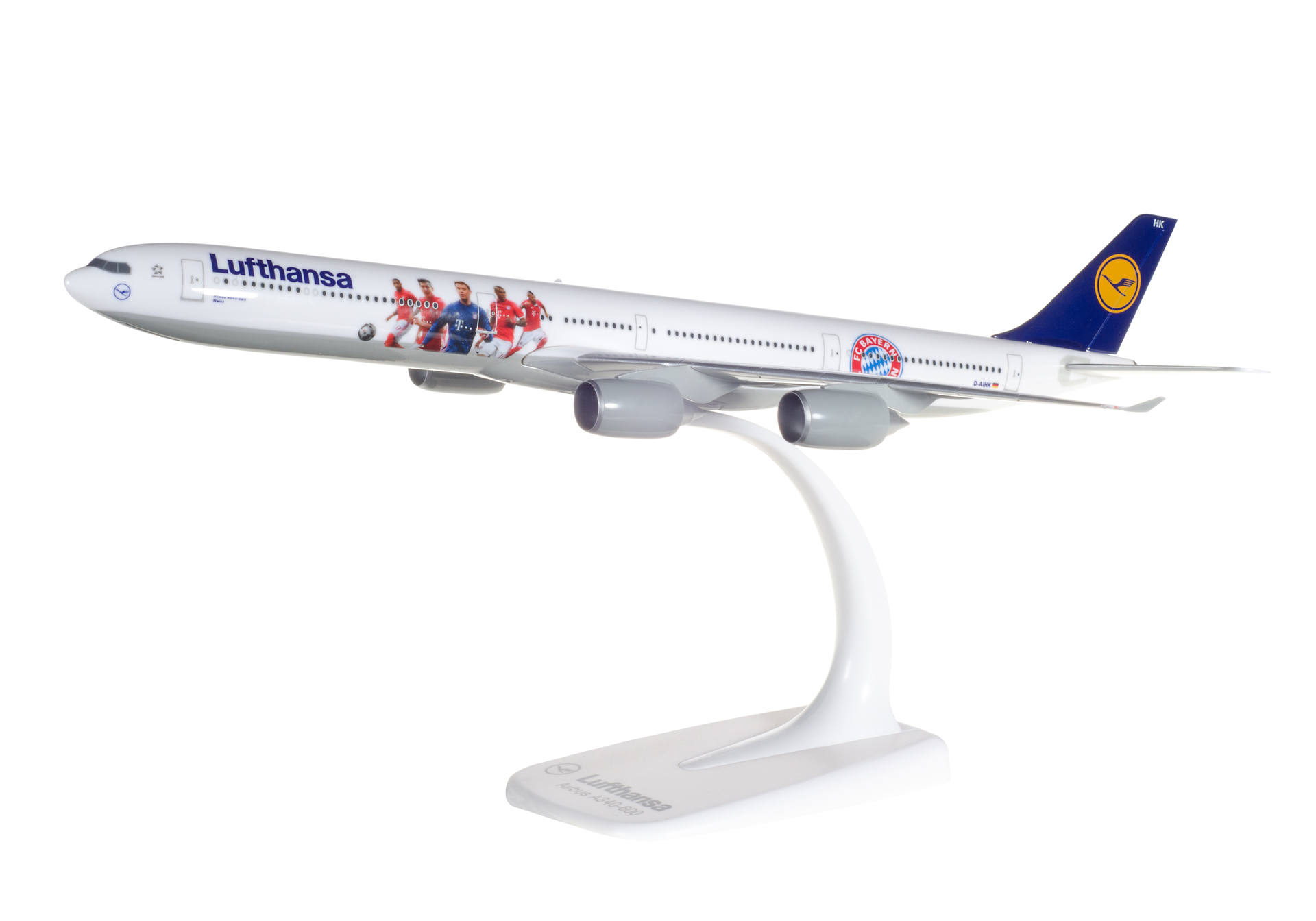 Lufthansa Airbus A340-600 "FC Bayern Audi Summer Tour USA 2016"